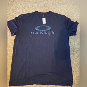 Oakley shirt